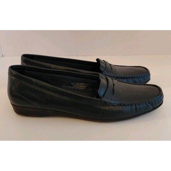 Auditions Navy Blue Genuine Leather Penny Loafers Size 9.5 W - Picture 2 of 7